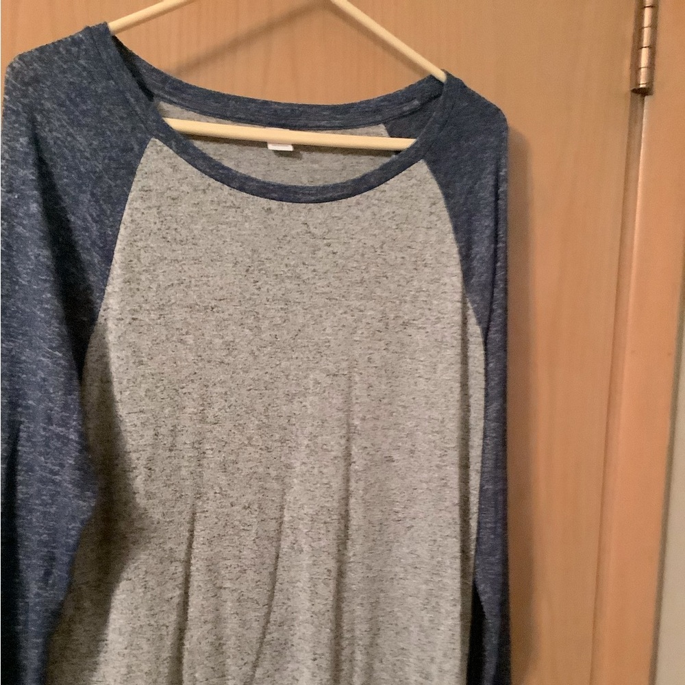 Long sleeved tee from Old Navy. Size L